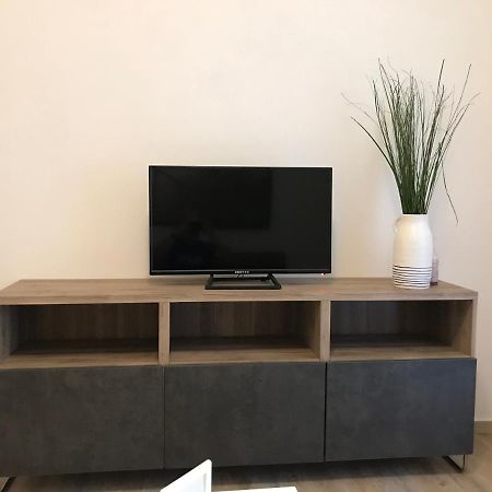 Apartamento Domus Re Di Roma Exterior foto