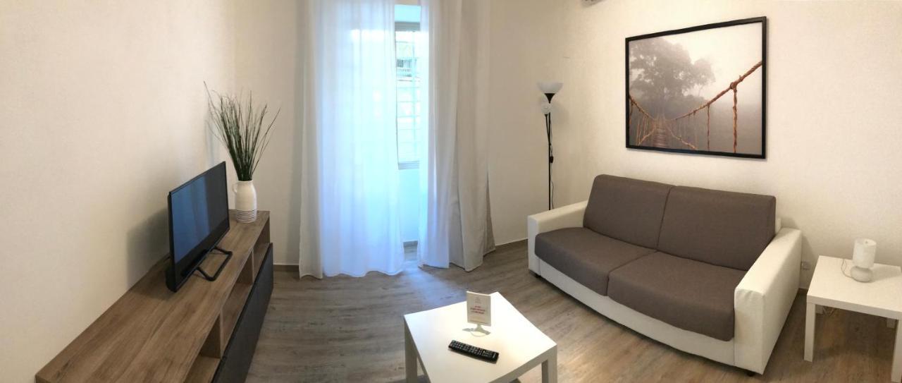 Apartamento Domus Re Di Roma Exterior foto